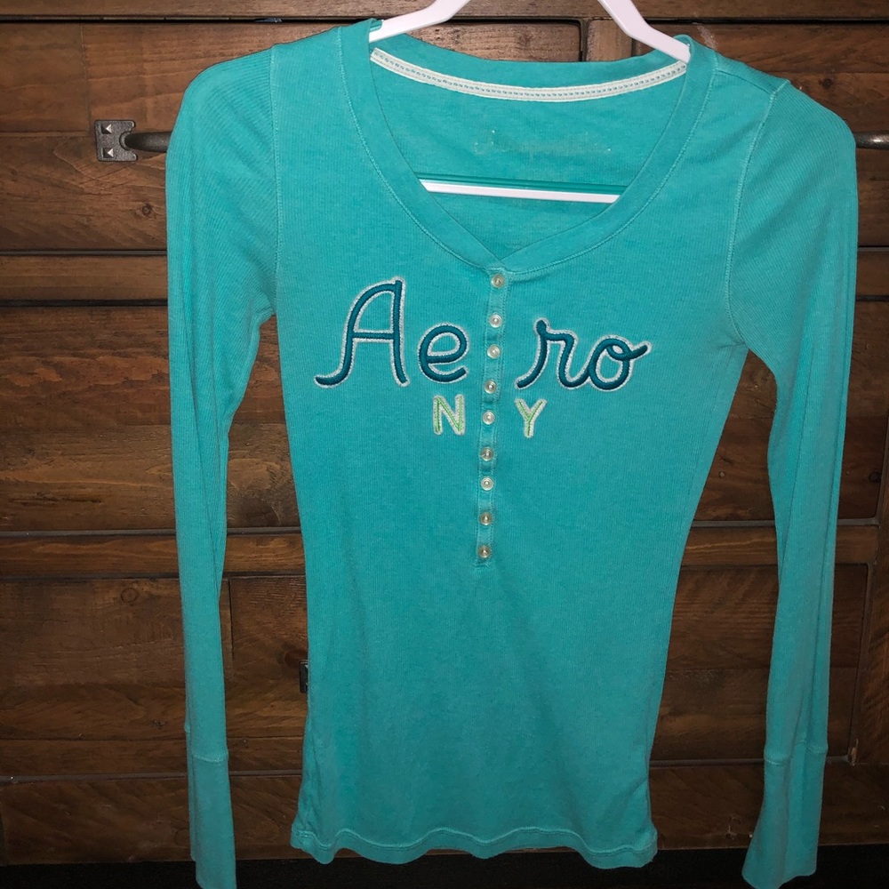 Aeropostal Long Sleeve Top